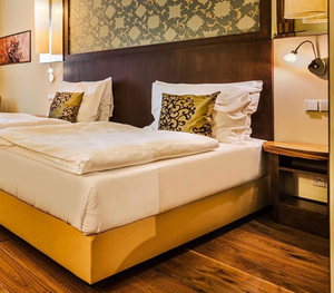 Hotel Savannah — gallery image 1